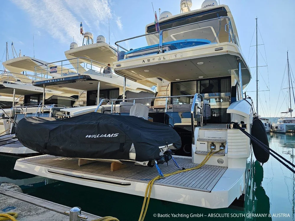 BoatPhoto.alt