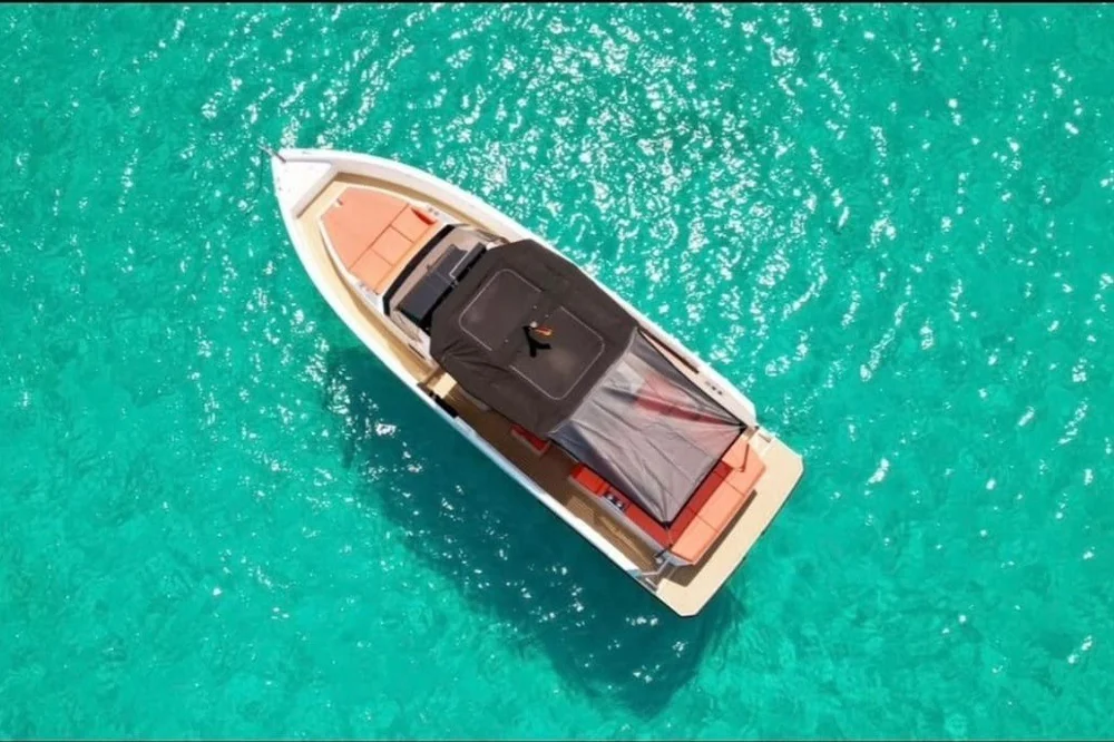 BoatPhoto.alt