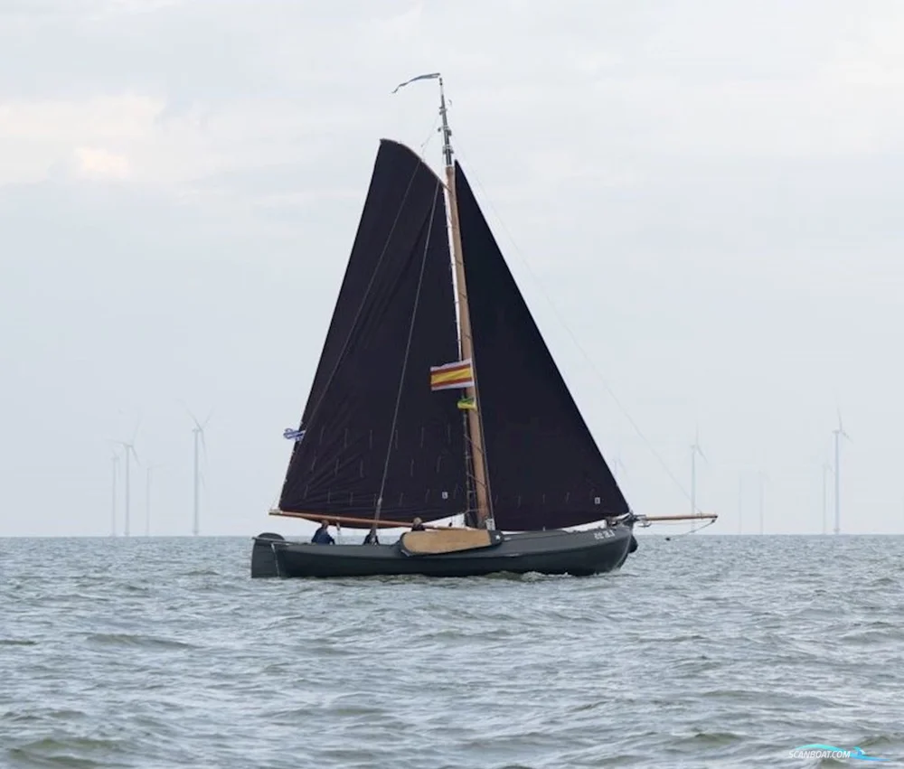 BoatPhoto.alt