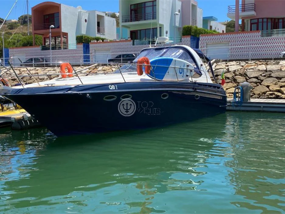 BoatPhoto.coverAlt