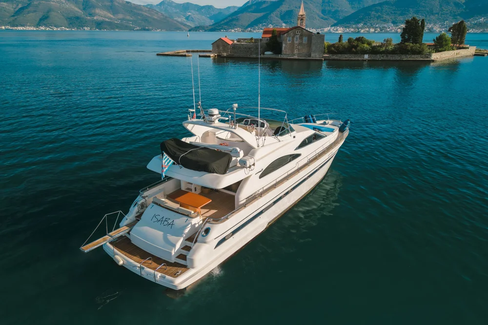BoatPhoto.alt