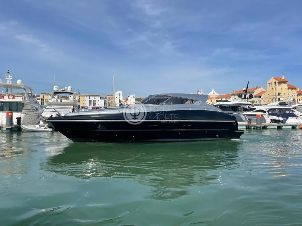 BoatPhoto.coverAlt