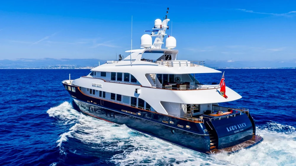 2001 Heesen Yachts 40m for sale in Cannes, France, photo 5 of 5