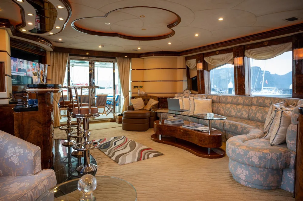 BoatPhoto.alt