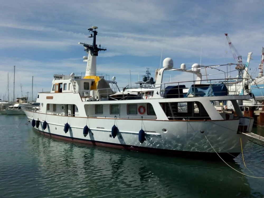 BoatPhoto.alt