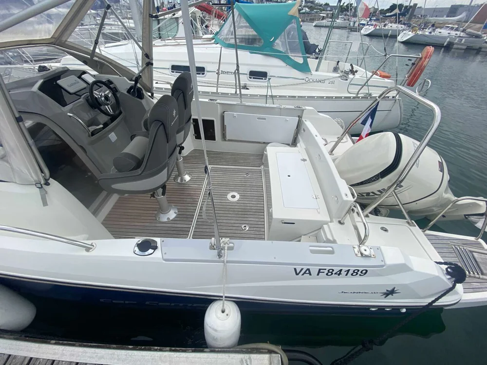 BoatPhoto.alt