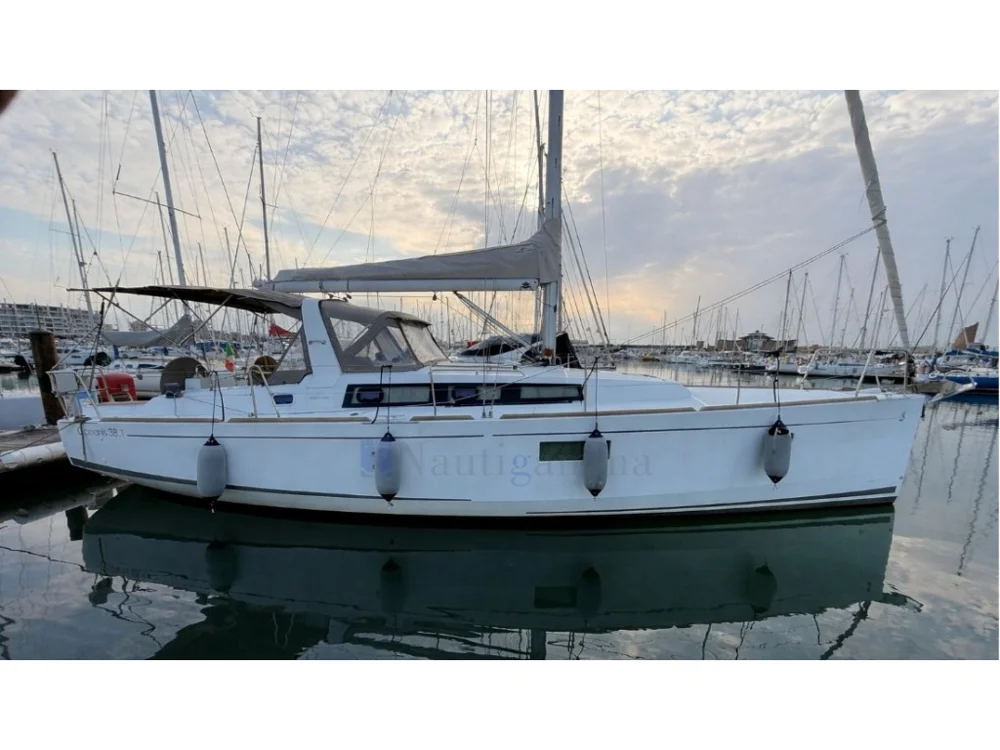BoatPhoto.alt