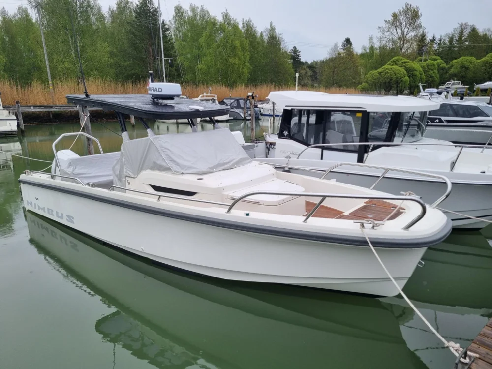 BoatPhoto.coverAlt