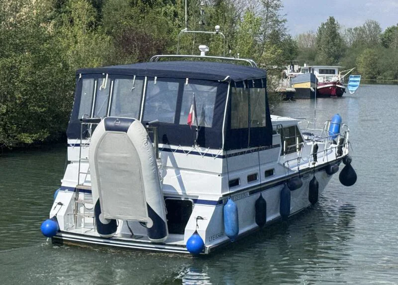 BoatPhoto.alt