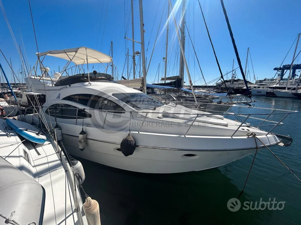 BoatPhoto.coverAlt