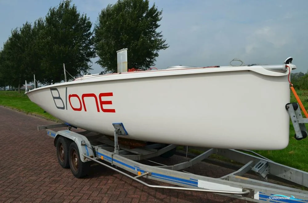 BoatPhoto.coverAlt