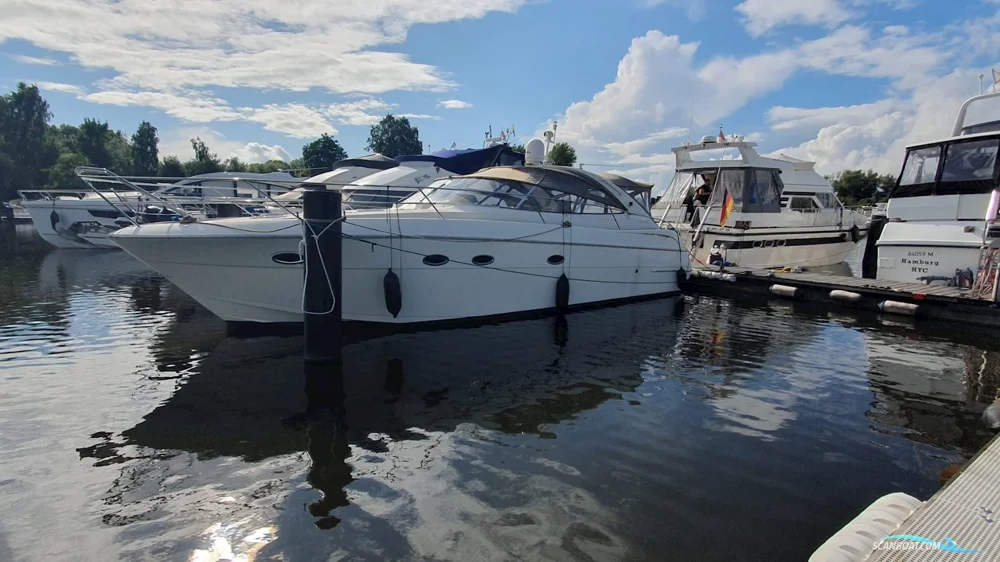 2010 Bavaria S 37 for sale in Hamburg, Germany, photo 5 of 5