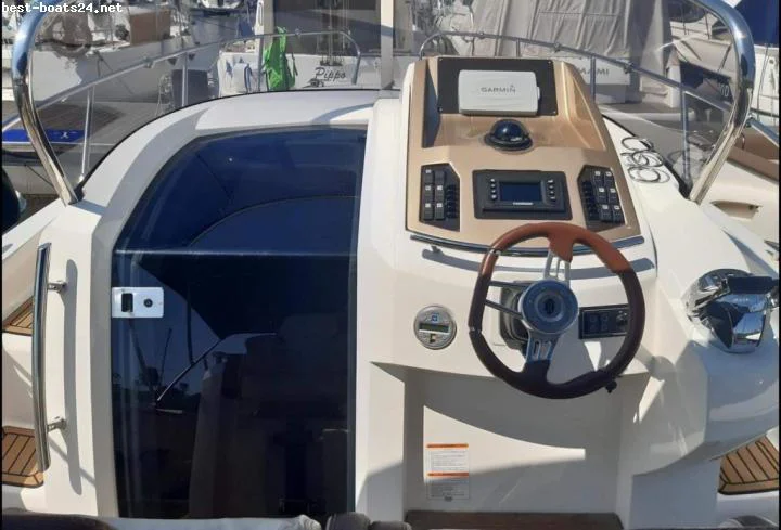 BoatPhoto.alt