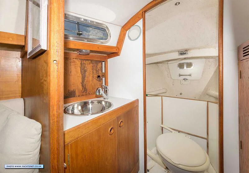 BoatPhoto.alt