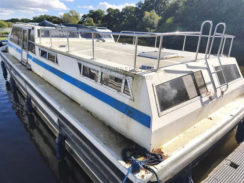 BoatPhoto.alt