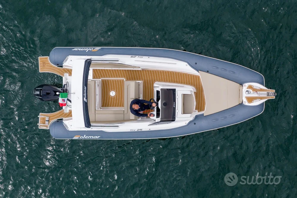 BoatPhoto.alt