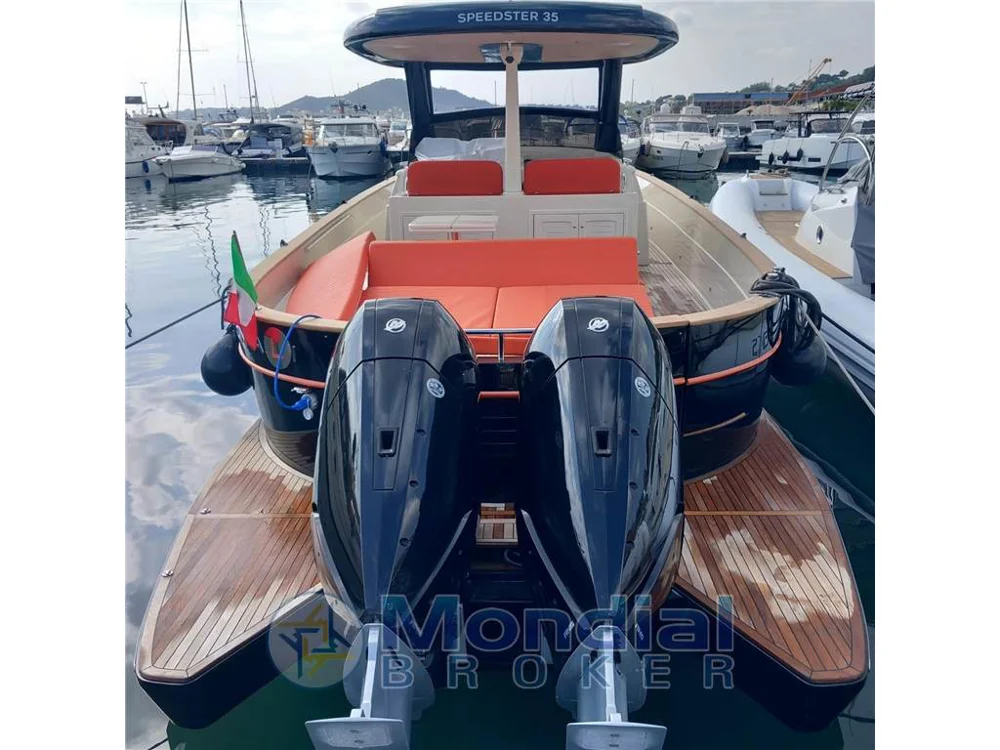 BoatPhoto.coverAlt