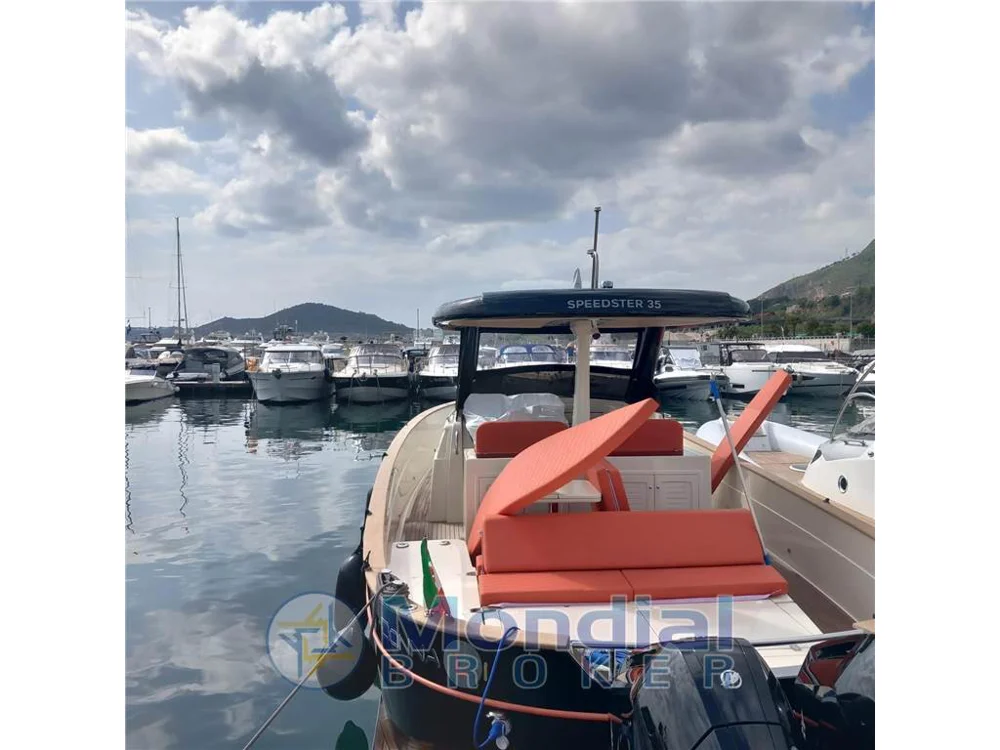 2023 APREAMARE 35 Speedster for sale in Olbia, Italy, photo 4 of 5