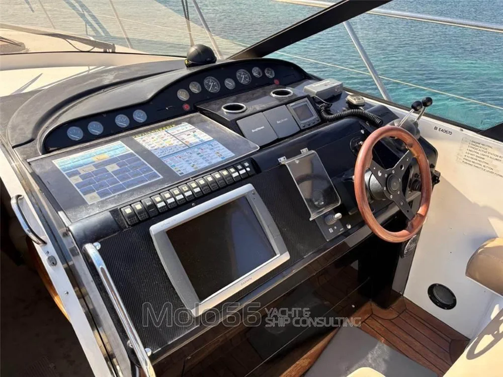 2000 Princess Yachts Princess V50 for sale in Italy, photo 2 of 5