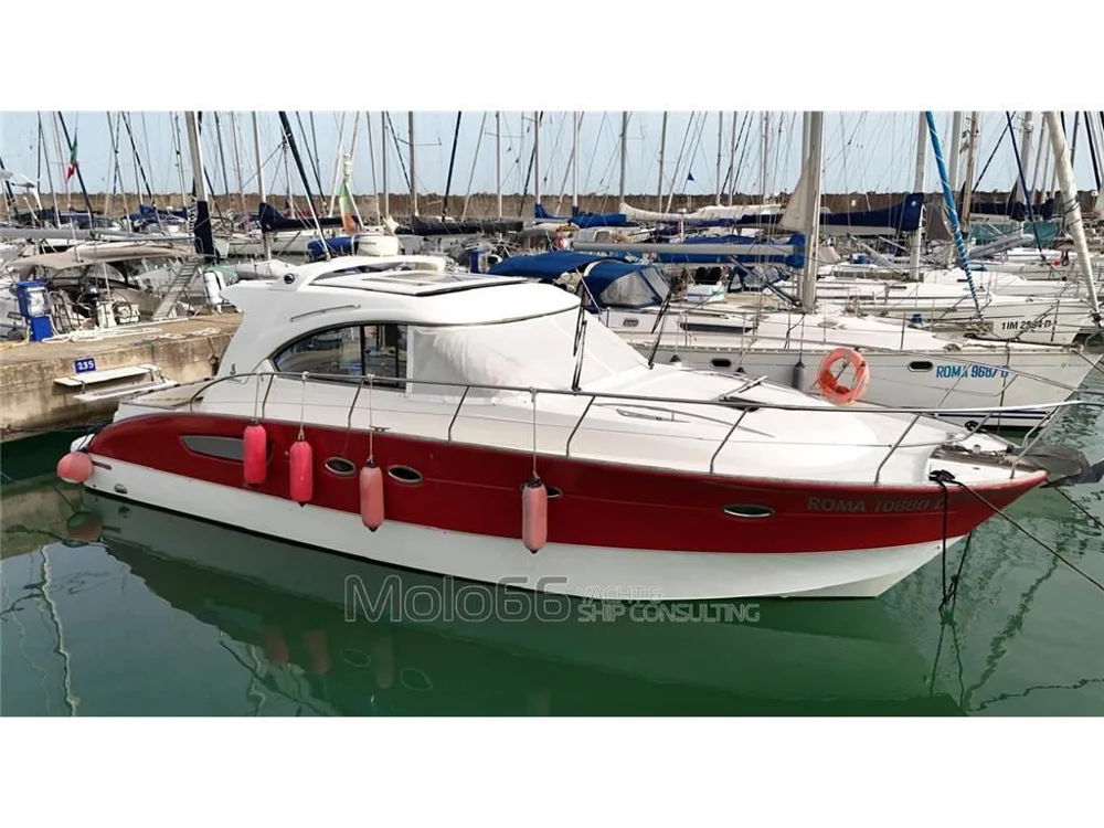 BoatPhoto.coverAlt