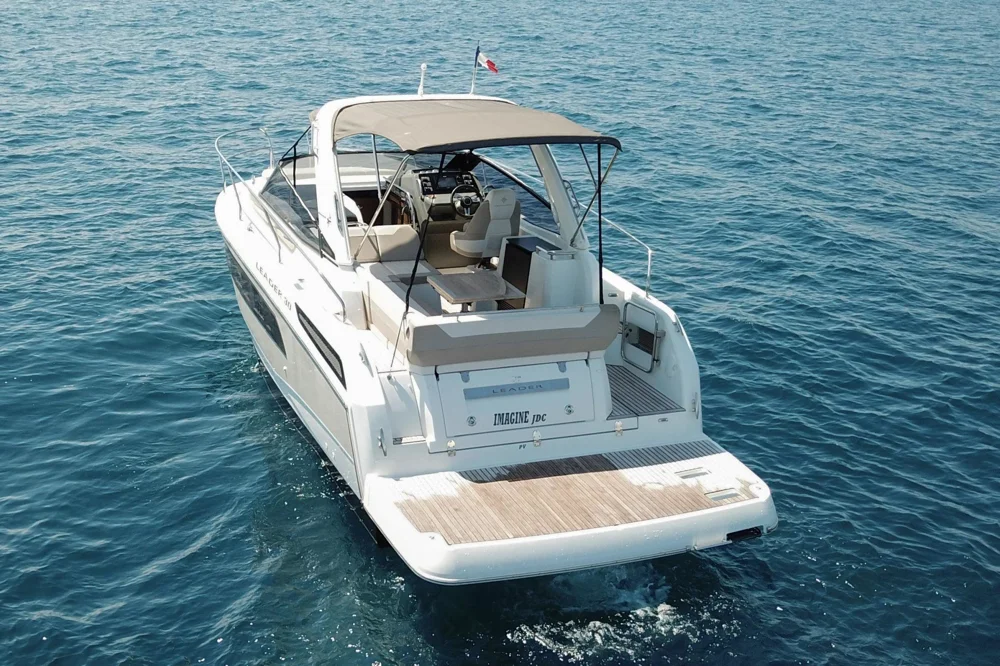 BoatPhoto.alt
