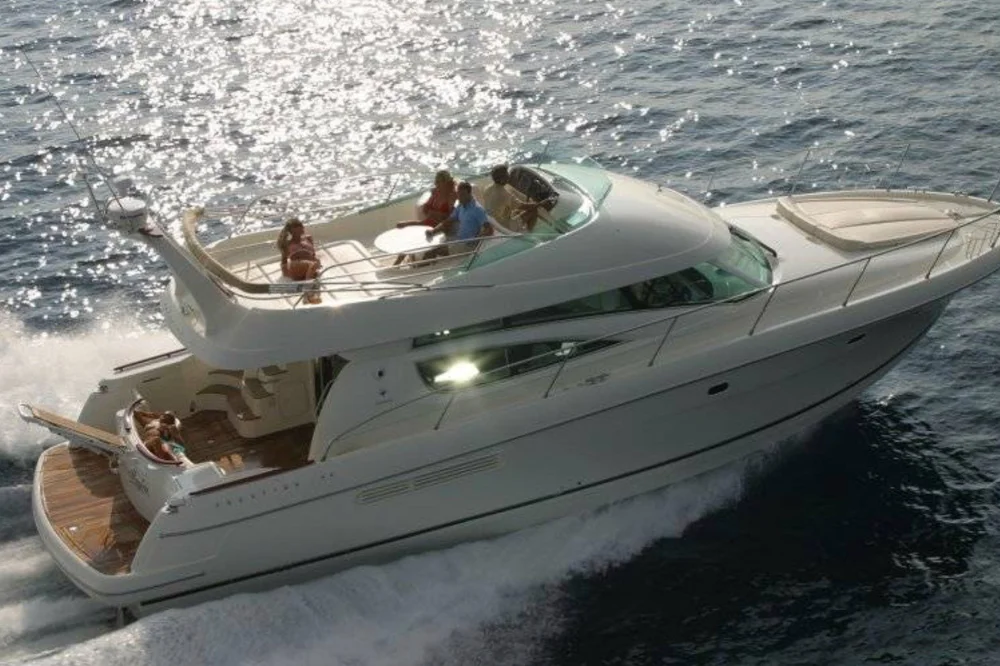 BoatPhoto.alt
