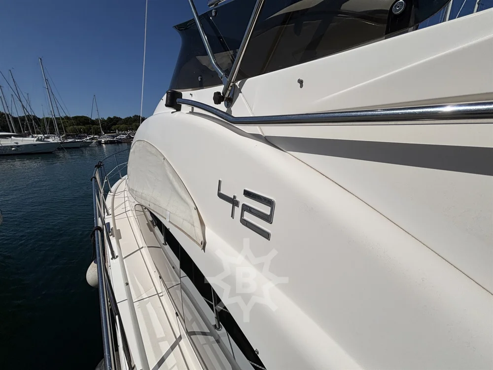BoatPhoto.alt