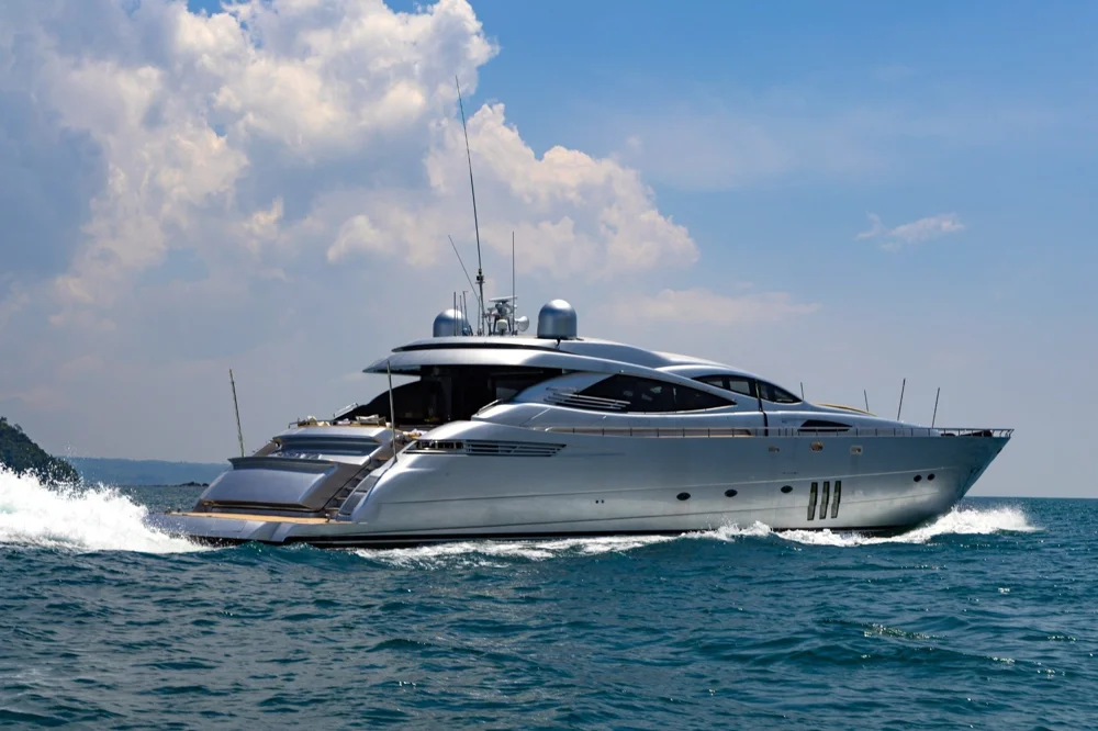 BoatPhoto.coverAlt