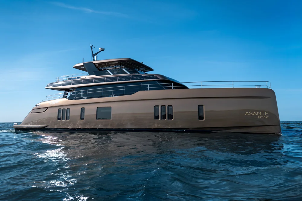 BoatPhoto.coverAlt