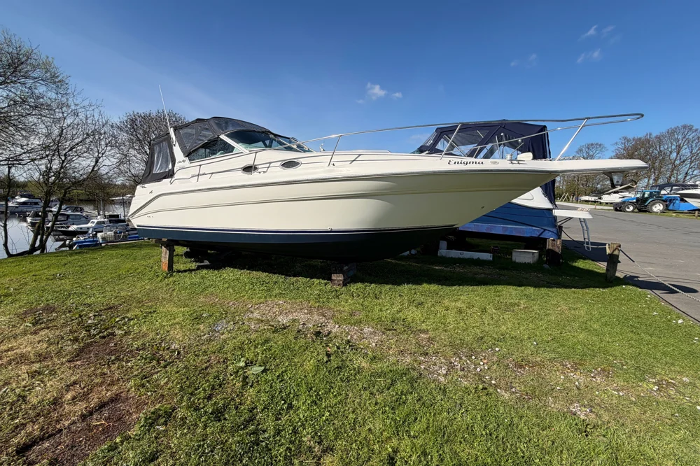 BoatPhoto.coverAlt