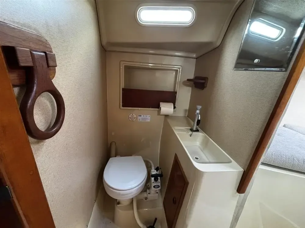 BoatPhoto.alt
