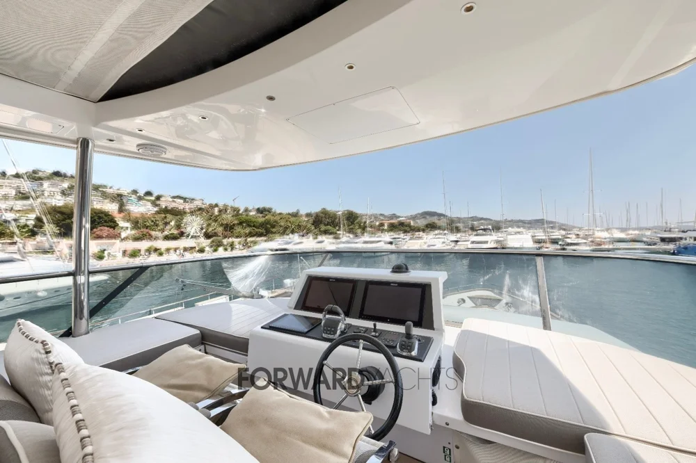 BoatPhoto.alt