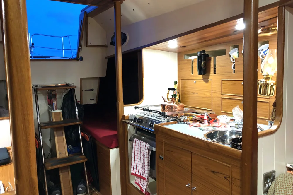BoatPhoto.alt