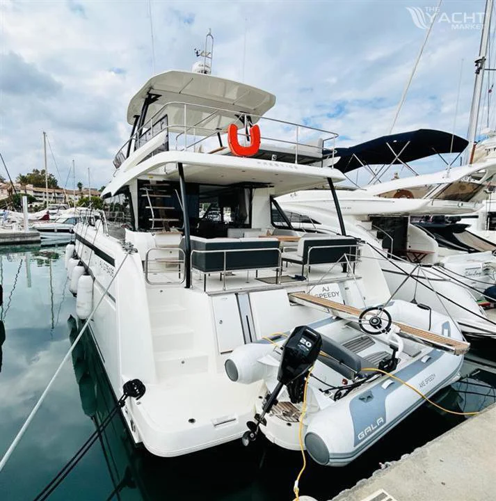 BoatPhoto.alt