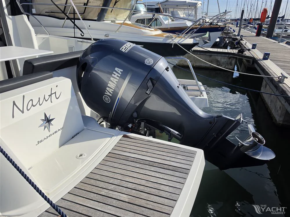 BoatPhoto.alt