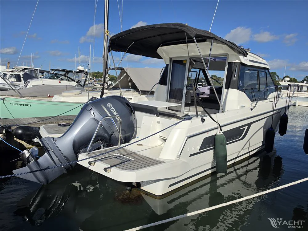 BoatPhoto.alt