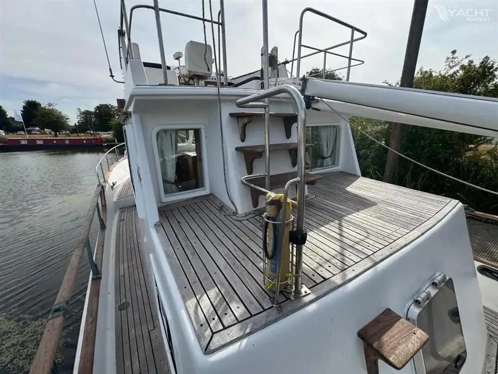 BoatPhoto.alt