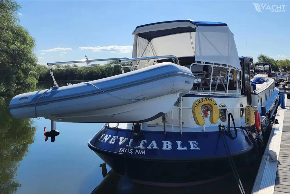 BoatPhoto.alt