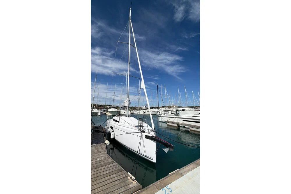 BoatPhoto.coverAlt