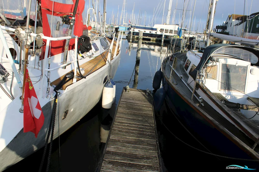 BoatPhoto.alt