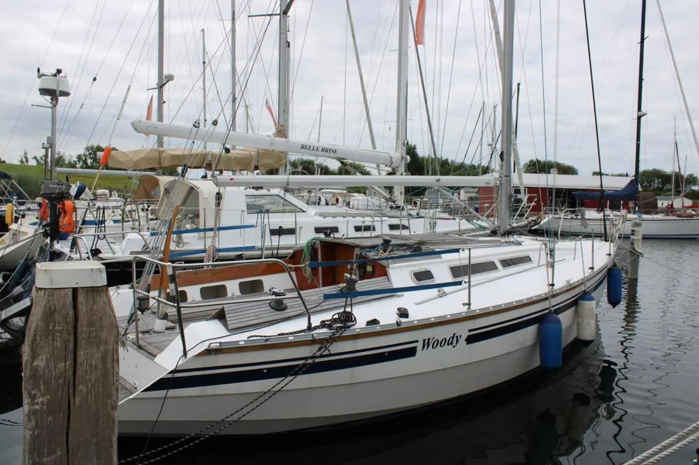 BoatPhoto.coverAlt