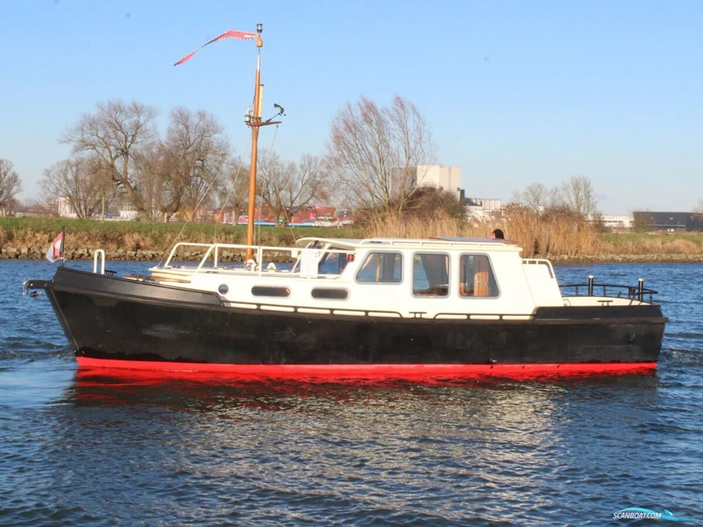 BoatPhoto.coverAlt