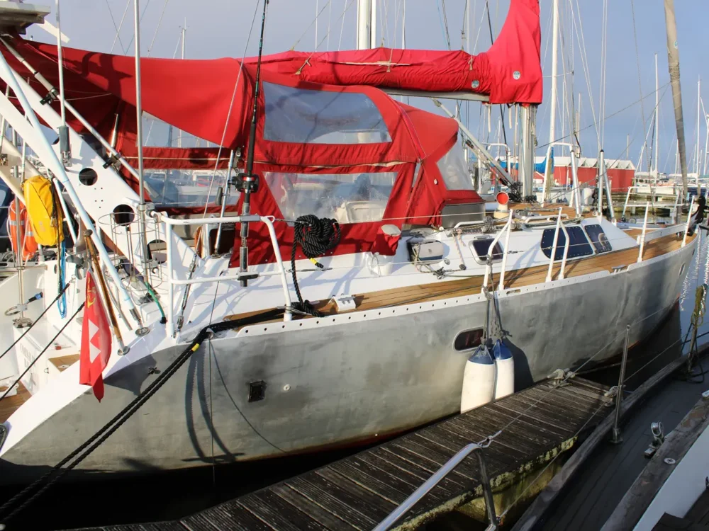 BoatPhoto.alt