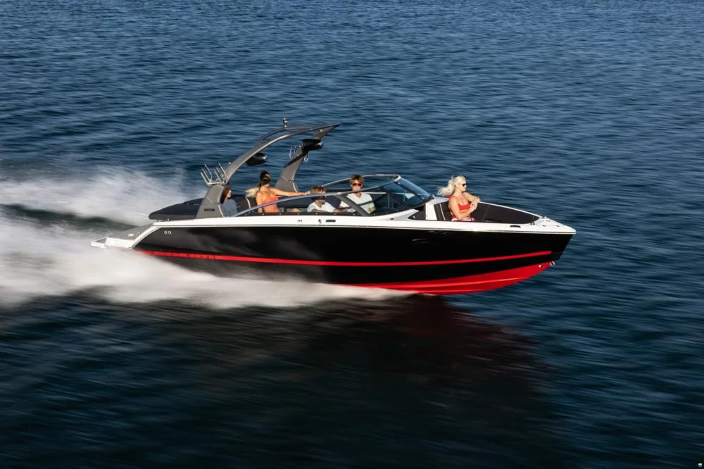 2026 Four Winns H4 Surf Edition for sale in Austria, photo 2 of 8