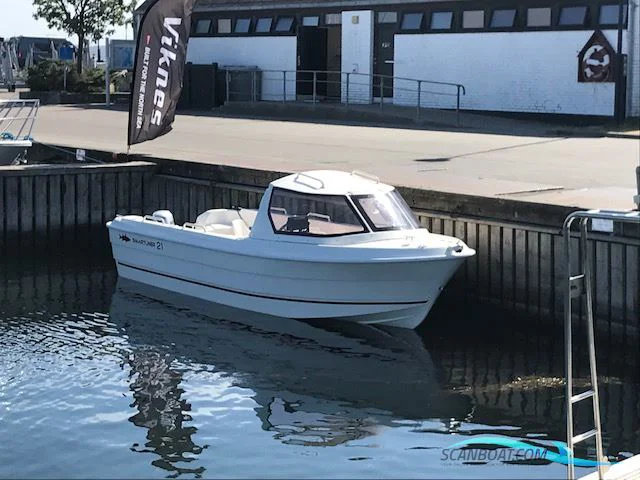 BoatPhoto.coverAlt