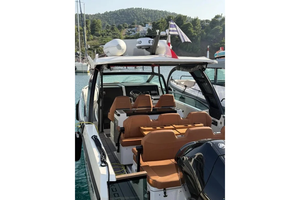 BoatPhoto.alt
