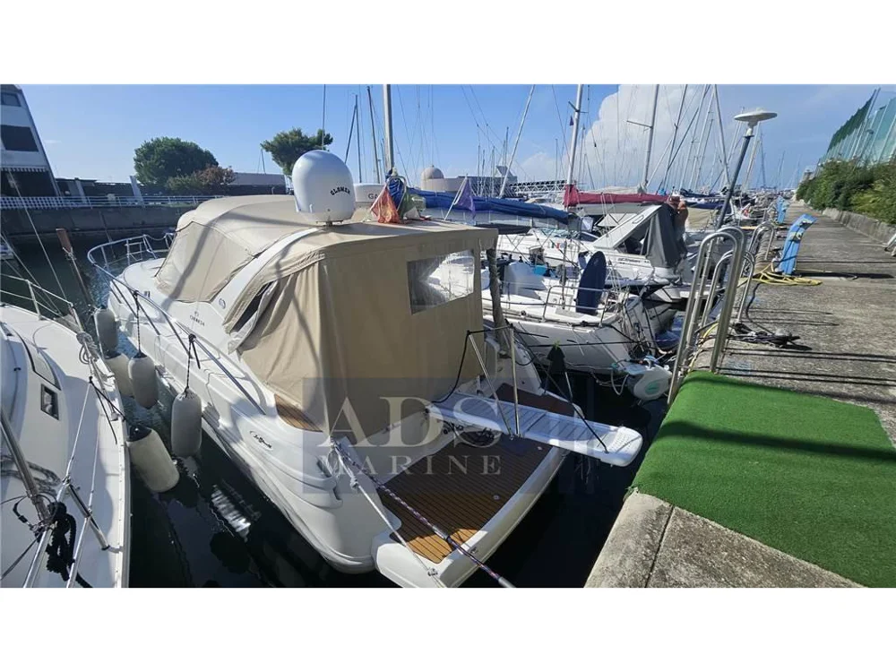 BoatPhoto.alt