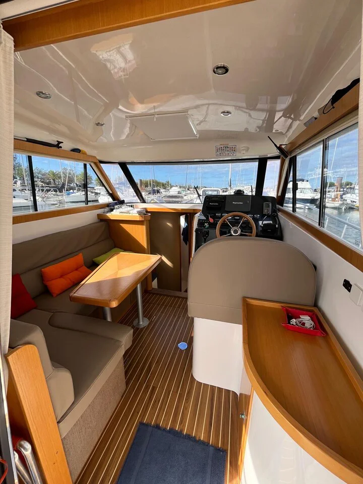 BoatPhoto.alt