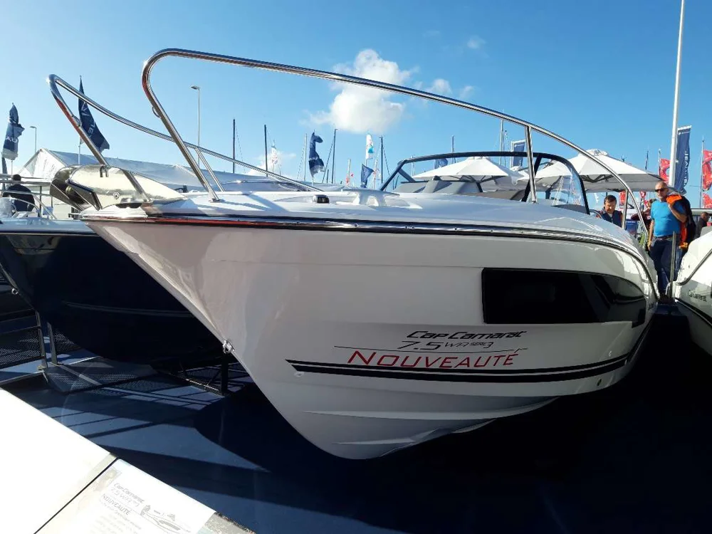 BoatPhoto.alt