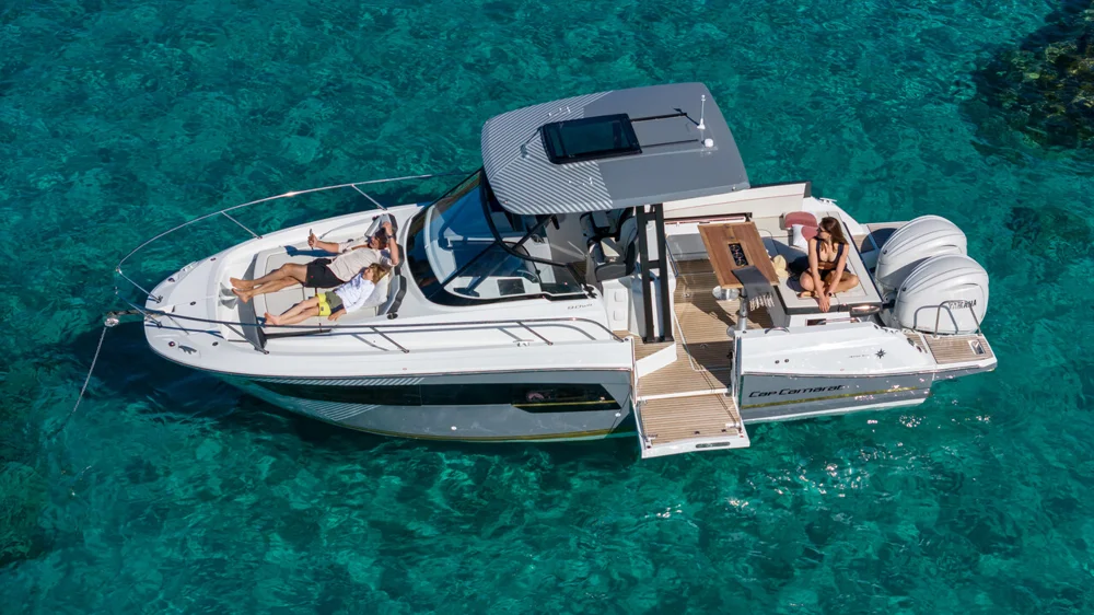 BoatPhoto.alt